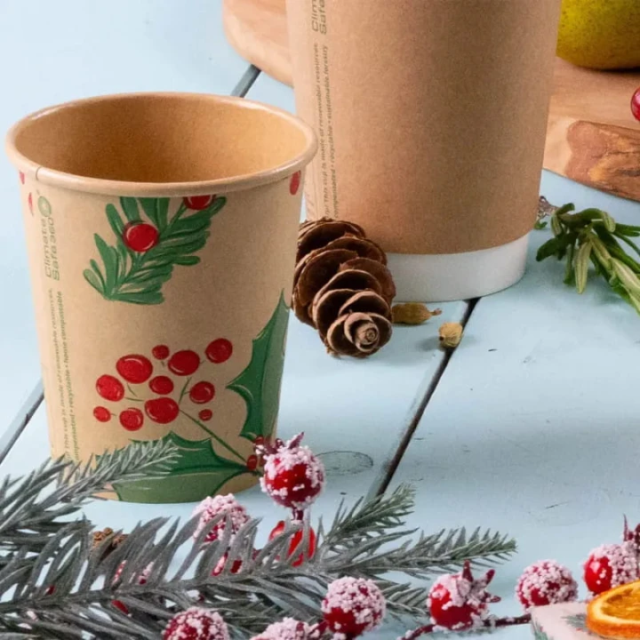 pol_pl_Kubek-papierowy-kraft-dyspersja-Christmas-250-ml-sr-80-mm-50-szt-2213_4.jpg