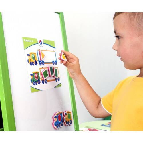 pol_pl_MAGNETYCZNA-GRA-KOLORY-I-FIGURY-PUZZLE-UKLADANKA-LOKOMOTYWY-ROTER-KAFER-23_3.jpg