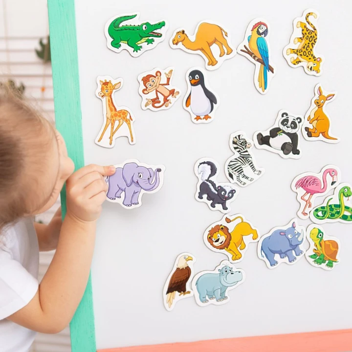 pol_pl_ZESTAW-MAGNESOW-HAPPY-KIDS-ZOO-ZWIERZETA-SOLIDNE-WYKONANIE-UKLADANKA-MV-6032-01-686_3.png