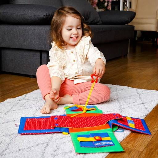 pol_pl_GRA-EDUKACYJNA-BUSY-BOARD-TABLICA-MANIPULACYJNA-TORBA-PORECZNA-ROTER-KAFER-150_4.jpg