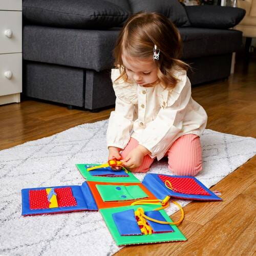 pol_pl_GRA-EDUKACYJNA-BUSY-BOARD-TABLICA-MANIPULACYJNA-TORBA-PORECZNA-ROTER-KAFER-150_7.jpg