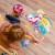 pol_pl_GRA-EDUKACYJNA-MAXI-PUZZLE-2W1-JEDNOROZCE-OBRAZKI-UKLADANKA-ROTER-KAFER-22_4.jpg