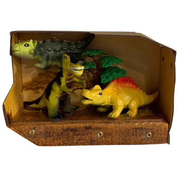 pol_pl_ZESTAW-3-DINOZAUROW-TRZY-FIGURKI-ROZNE-RODZAJE-DRZEWKO-ZESTAW-DLA-DZIECI-17774_3.png