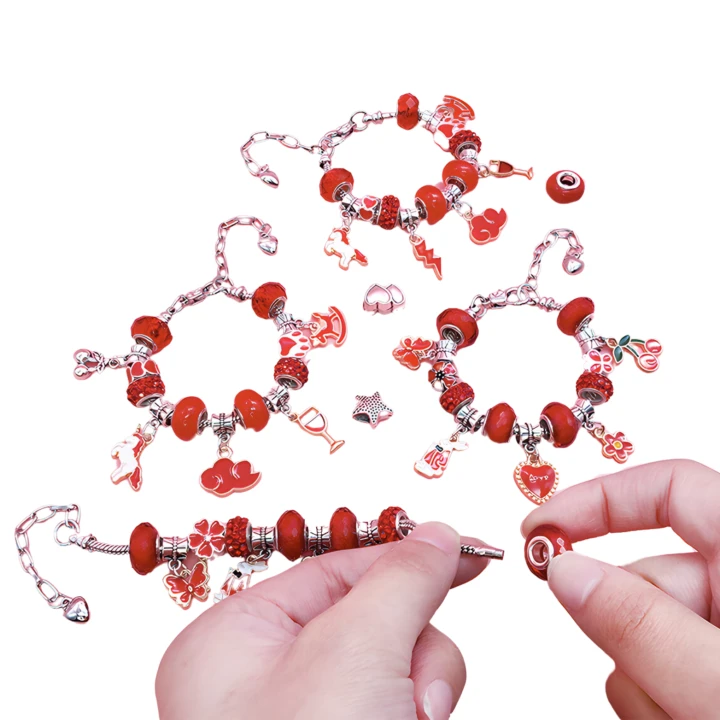 pol_pl_Zestaw-Do-Robienia-Bransoletek-Naszyjnikow-Kreatywny-Dla-Dzieci-Charms-DIY-17844_9.png